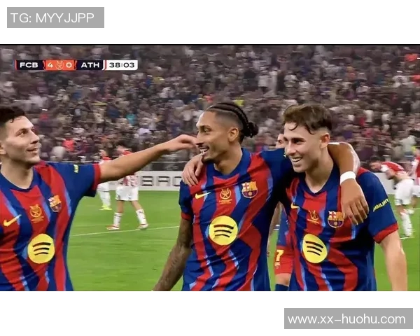 巴萨官方宣布拉菲尼亚因右大腿受伤缺席对阵皇家社会比赛